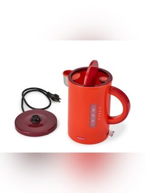 Bodum x MoMA Electric Kettle